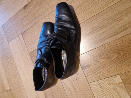 Prada Mens Loafers Size 9 Good Condition - Picture 2 of 5