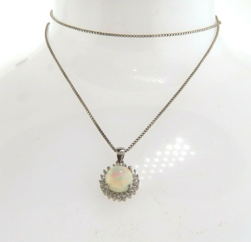 Ethiopian Opal Pendant Necklace Gold 