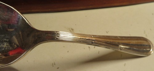 Vintage Oneida Silversmiths BECKET Silverplate Silverware Flatware 71 Pc Set Lot - Picture 11 of 23