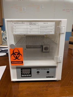 Unico Incubator 6L Capacity 220V L-CU60E