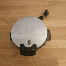 Vintage Toastmaster Stainless Steel Waffle Maker Baker 442A TESTED WORKS