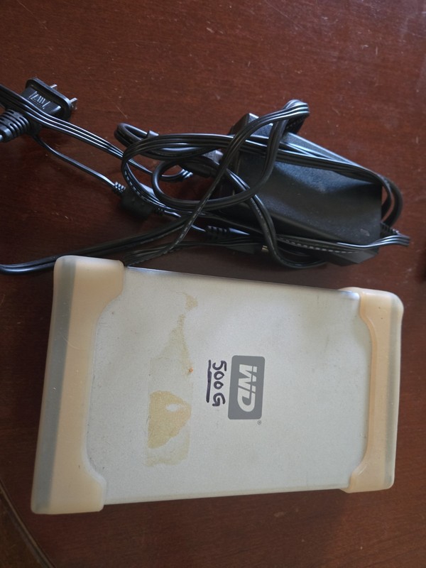 Western Digital Elements WD5000E035 500GB Portable External HDD Silver