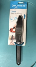 Dreamfarm Kneed | Cutting, Spreading Knife with Protective Cover - New