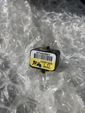 08 CHEVY SILVERADO YUKON ESCALADE FRONT FORWARD BBIMPER SENSOR 15297468