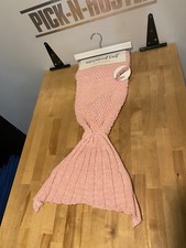 NEW MERMAID TAIL KNITTED BABY BLANKET girls pink