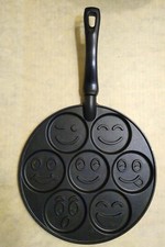 Nordic Ware Emoji Smiley Face Pancake Griddle 10.5" Pan Made in USA FREE SHIP