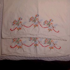 Set Vintage mulitcolor-floral/butterfly Embroidered Cotton Pillowcases Standard