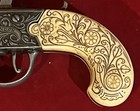 VINTAGE DOUBLE BARRELED OVER/UNDER FLINTLOCK REPLICA GUN-ENGRAVED LONDON-WORKING — photo 4
