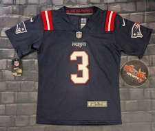 🏈 DeMario Douglas #3 New England Patriots Youth L (14/16) – New With Tags 🏈