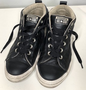 black mid converse