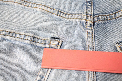 LEVI'S Lot 512 Jeans Men's W31/L32 Slim Fit Light Blue Denim Zip Fly Stretch - Picture 12 of 13