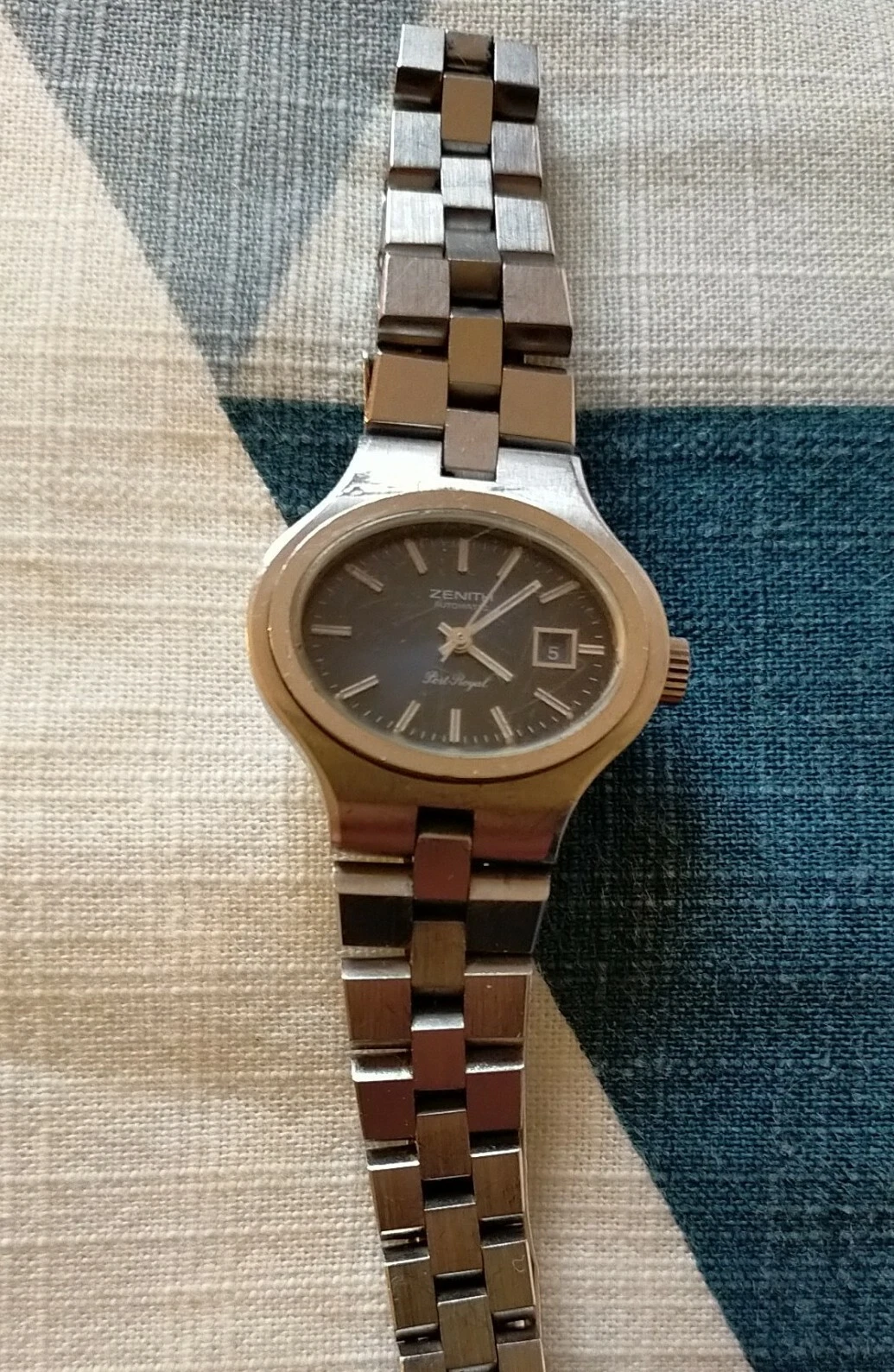 Zenith — ZENITH PORT ROYAL WOMEN'S AUTOMATIC OVAL WATCH - VINTAGE COLLECTION
