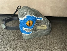 Jurassic World Fallen Kingdom Blue Velociraptor Dinosaur Mask Moving Jaw