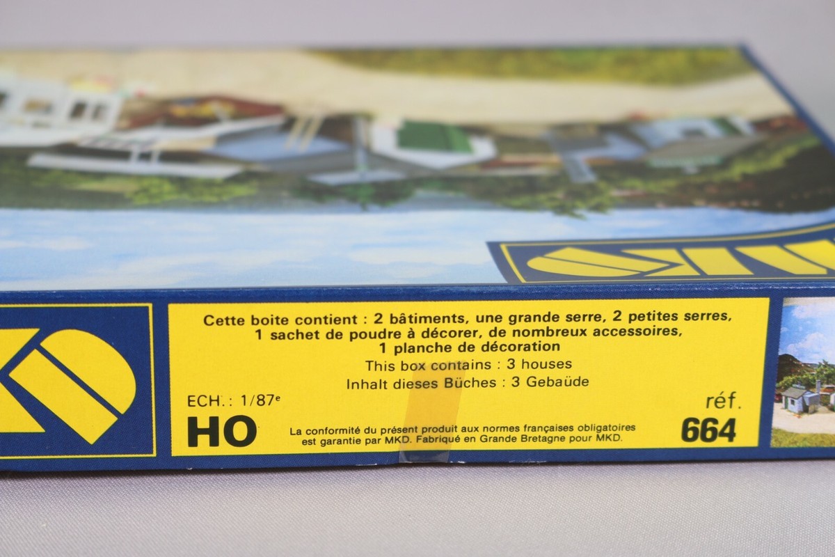LE2328 MKD Alain Pras 515 train Ho 1/87 Maquette Abri quai Platform shelter