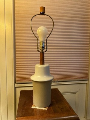 Martz Marshall Studios MCM Ceramic Wood Table Lamp Signed 24'' w/ Shade