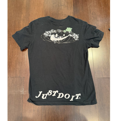 Nike The Nike Tee Black Graphic Print Men's Crew Neck Short Sleeve T-Shirt M