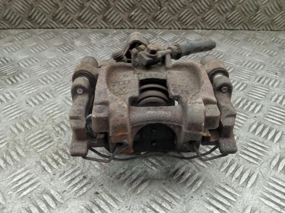 PINZA FRENO TRASERA DERECHA AUDI A3 8V0615424D 8V MK3 2012-2020 Foto 2 de 4