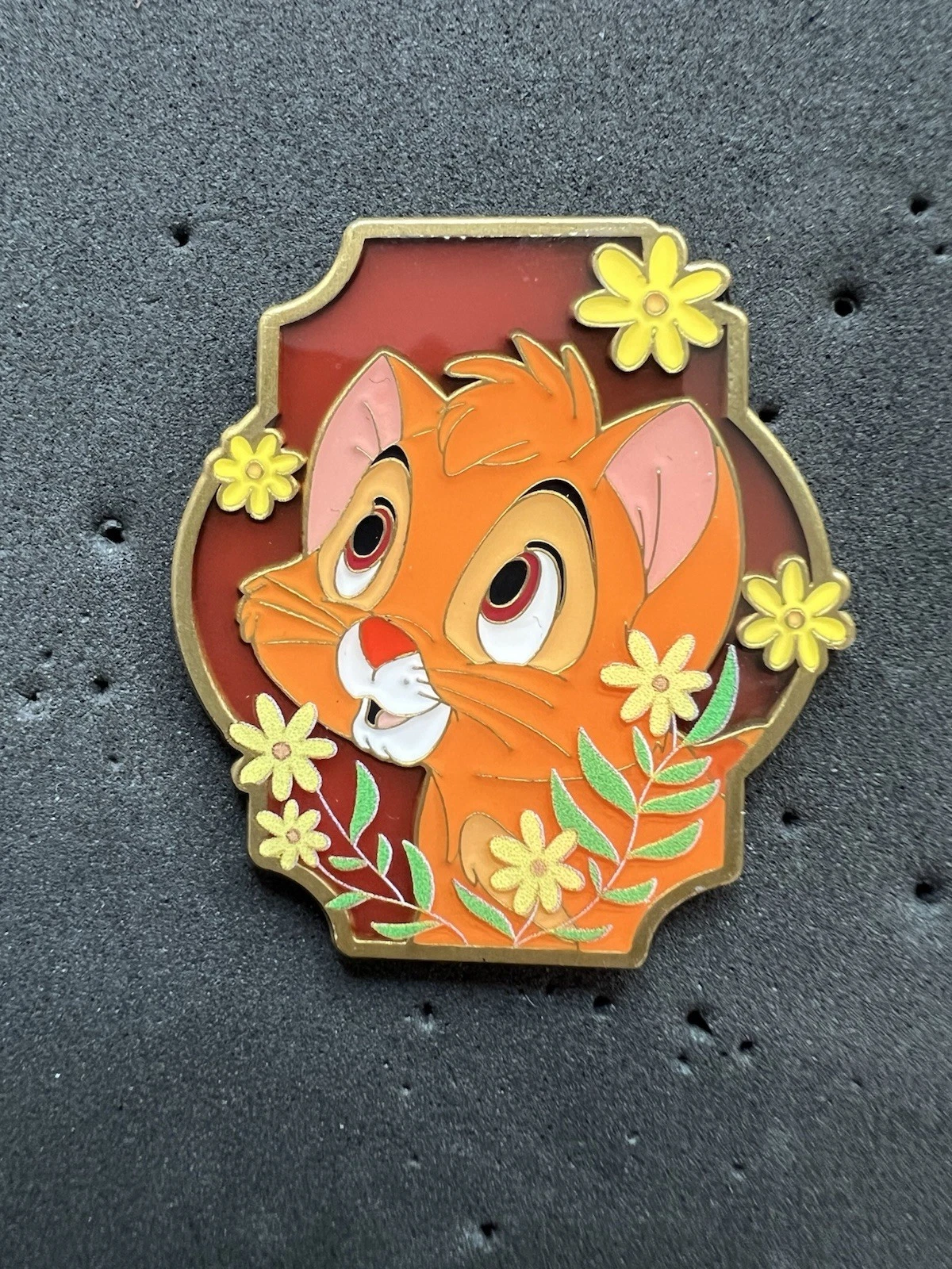 Disney Loungefly Oliver Cat Floral Stained Glass Portrait Blind Mystery Box Pin