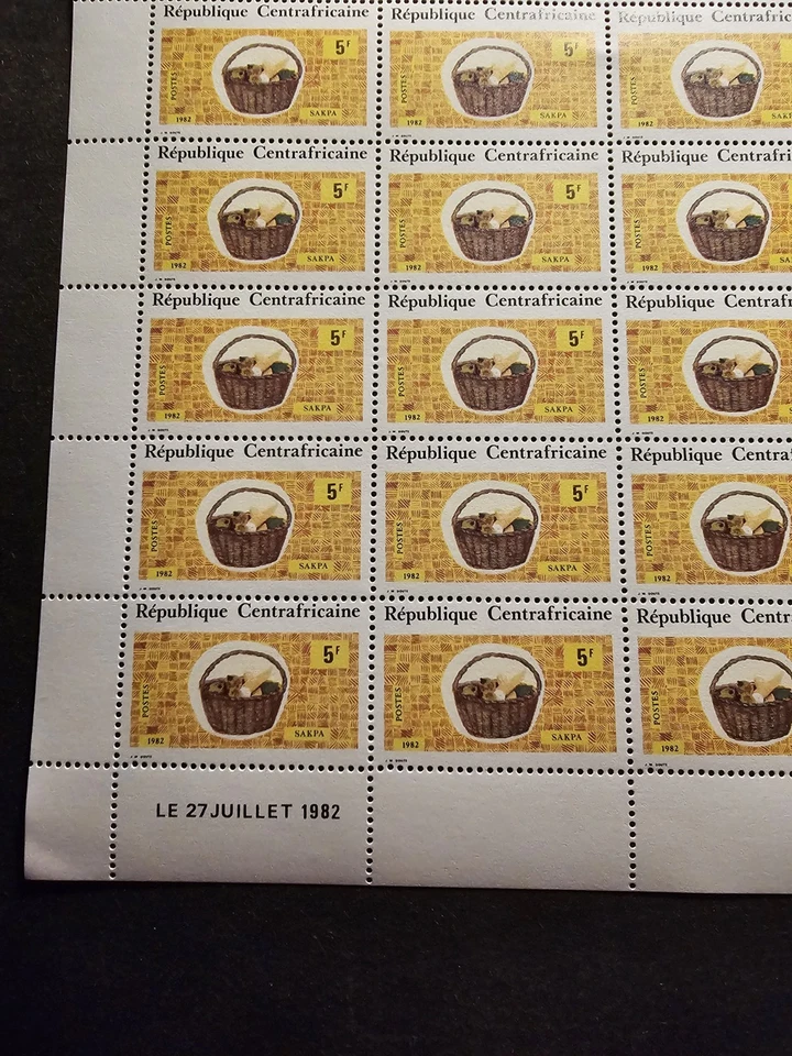 Sello Centroafricano 7 Hojas Objetos Artesanales Nº 524/530 Nuevo ** Lujo MNH Foto 2 de 4