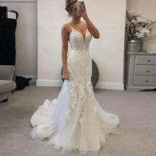 Sexy V-Neck Wedding Dress Spaghetti Straps Lace Appliques Beach Mermaid Backless