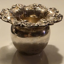 Reed & Barton Francis I Sterling Silver Weighted Bowl Floral Fruit Rim
