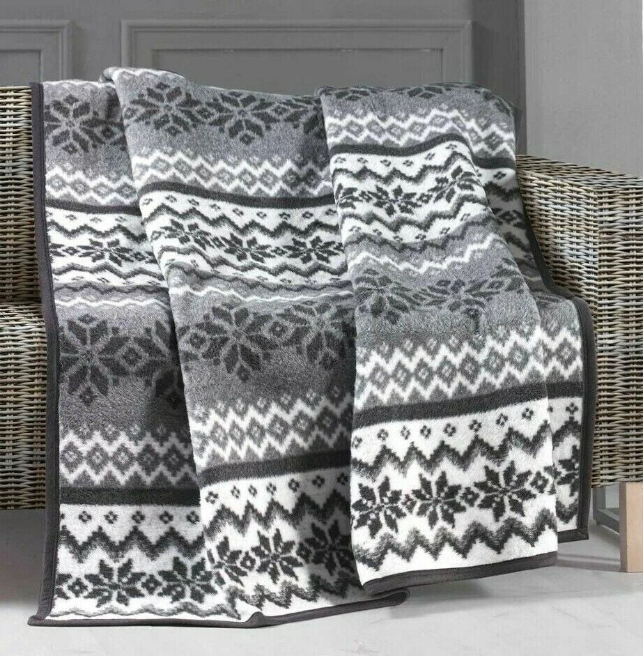 Luxury Soft Thick Warm Brushed Cotton Festive Christmas White Grey Blanket Throw