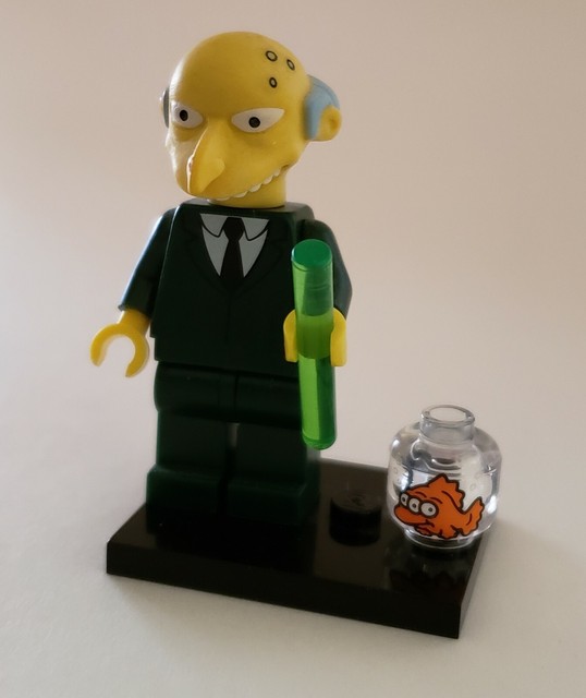 lego goldfish