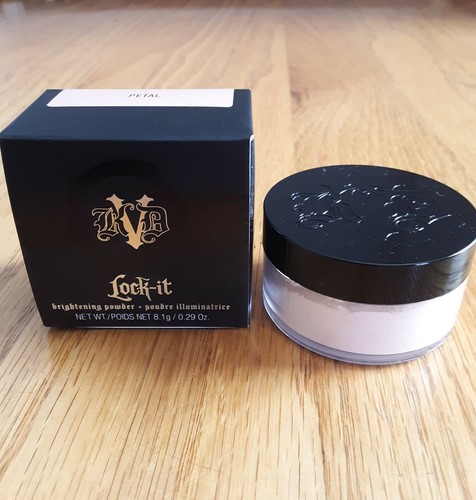 KVD Kat Von D Lock-it brightening powder under-eye petal peach or golden 0.29 oz - Picture 9 of 12