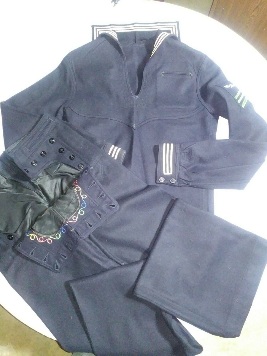 US Navy post Ww2 era Cracker Jack Uniform Dress Blue Jumper