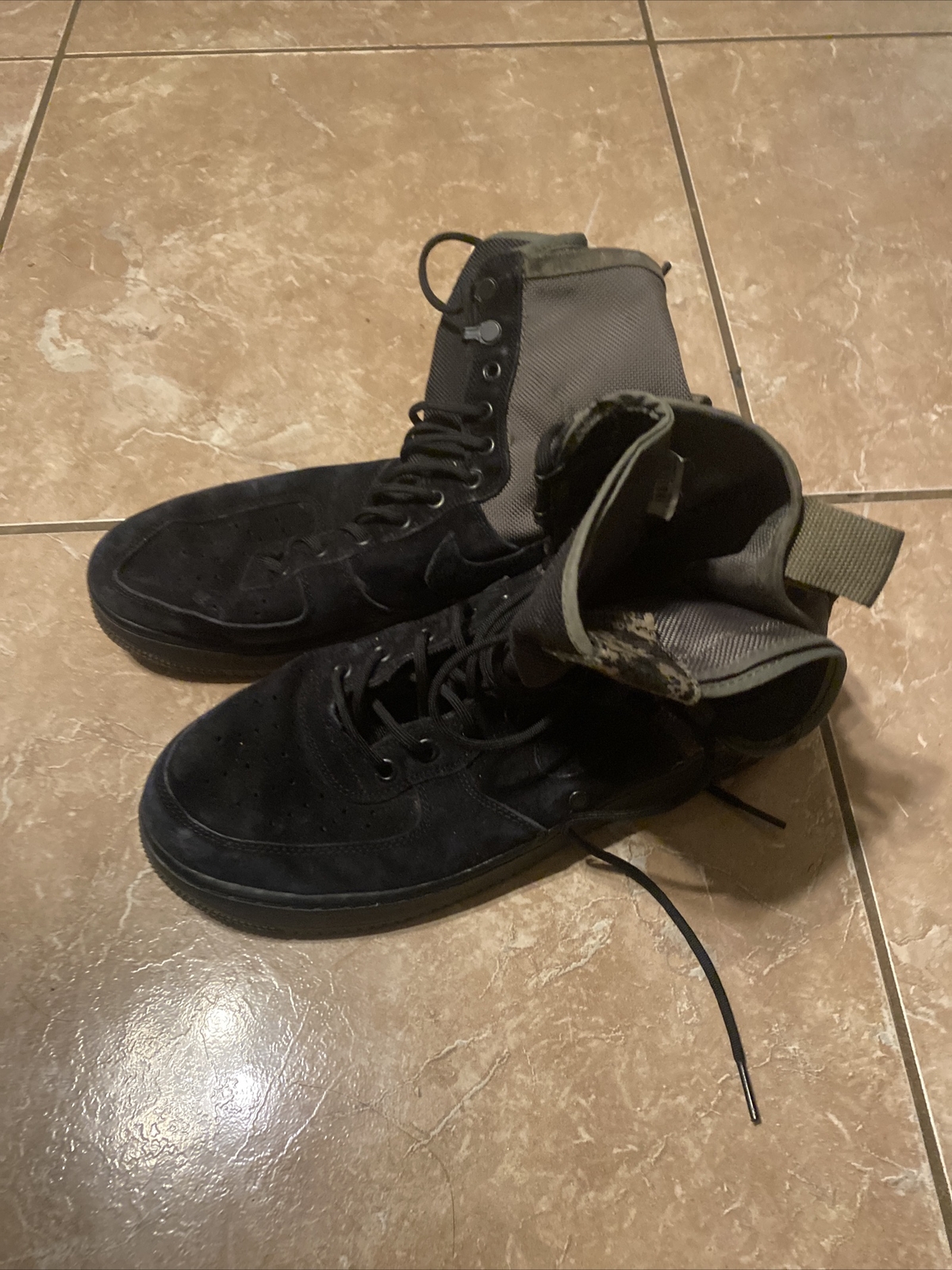 Size 10.5 - Nike Sf Air Force 1 Olive 