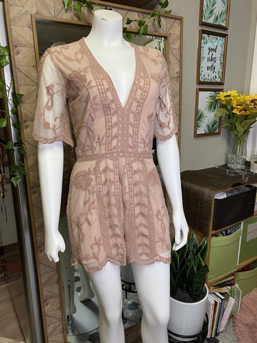 socialite lace romper