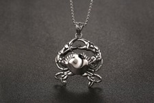 New 1 PC Men's Stainless Steel Amulet Lucky Crab Necklace Pendant w/ Chain 23.6"
