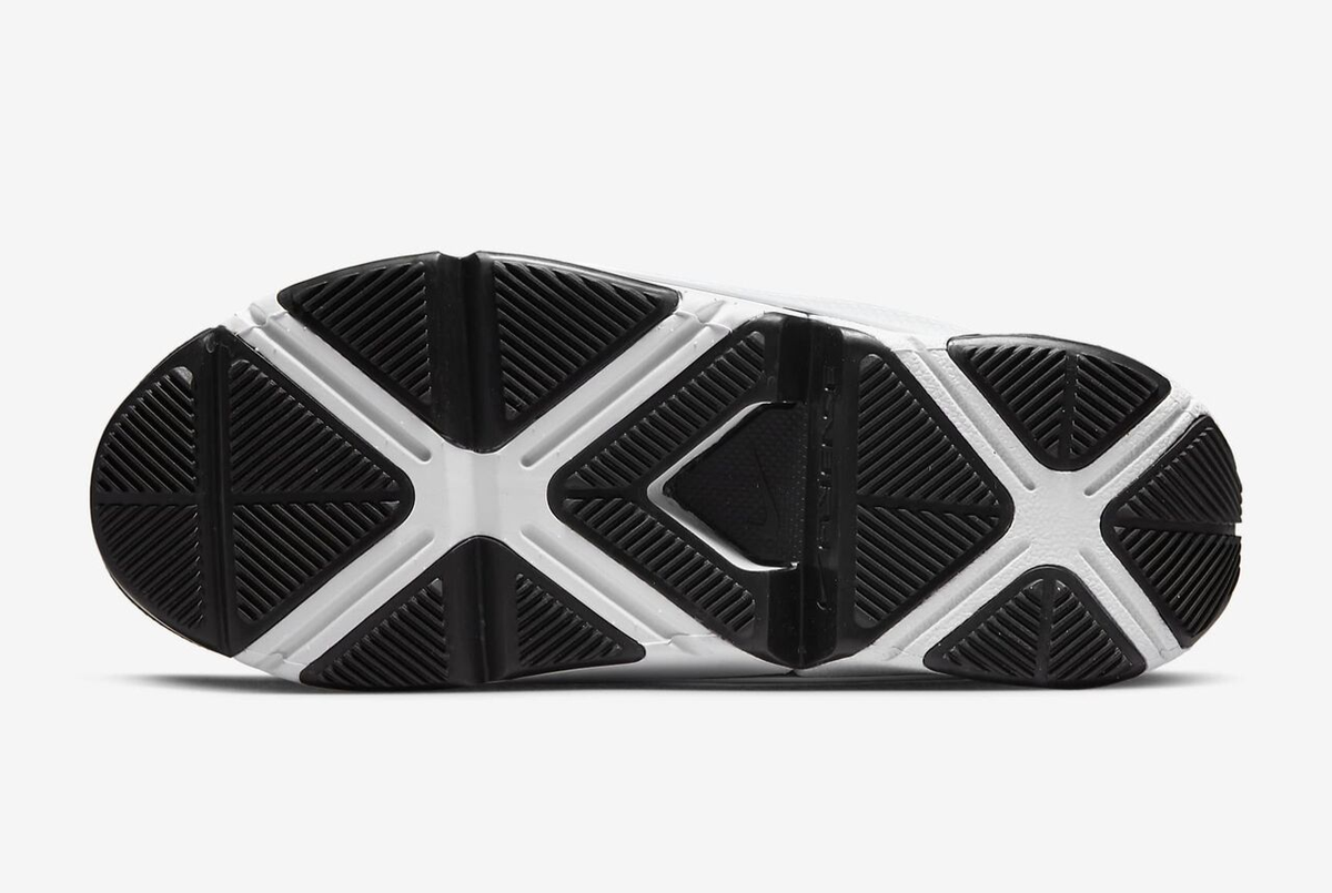 Nike Go FlyEase Easy On/Off Shoe White/Black DR5540-102 US Size W