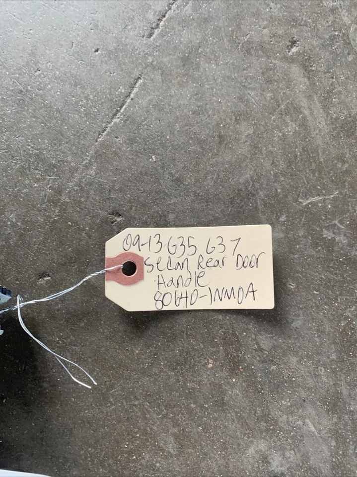09-13 Infiniti G35 G37 Sedan Rear Exterior Door Handle 80640-1NM0A - Image 2 of 4
