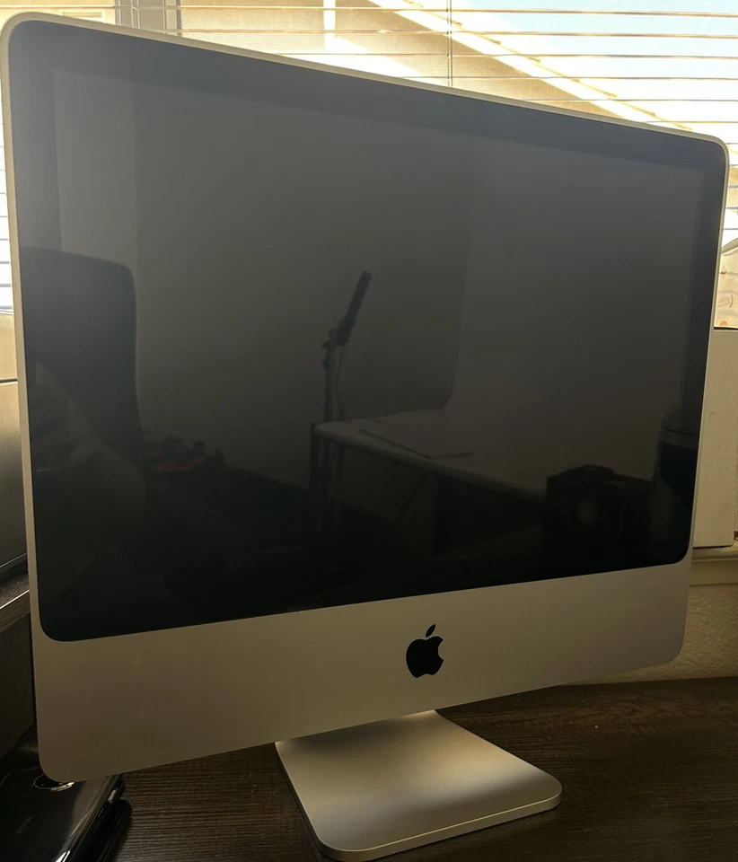 Apple iMac A1224 20" Desktop - A1224 iMac8,1 MB323LL/A (Early, 2008) - Image 2 of 4
