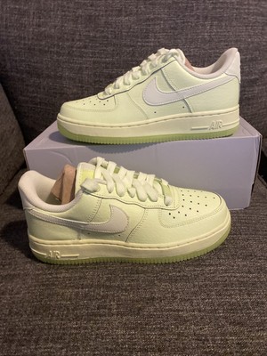 Nike Air Force 1 Low Essential AO2132-700 Size 7 Green Barely Volt | eBay