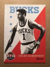2011-12 Panini Past and Present #91 Oscar Robertson Bucks Basketball Card