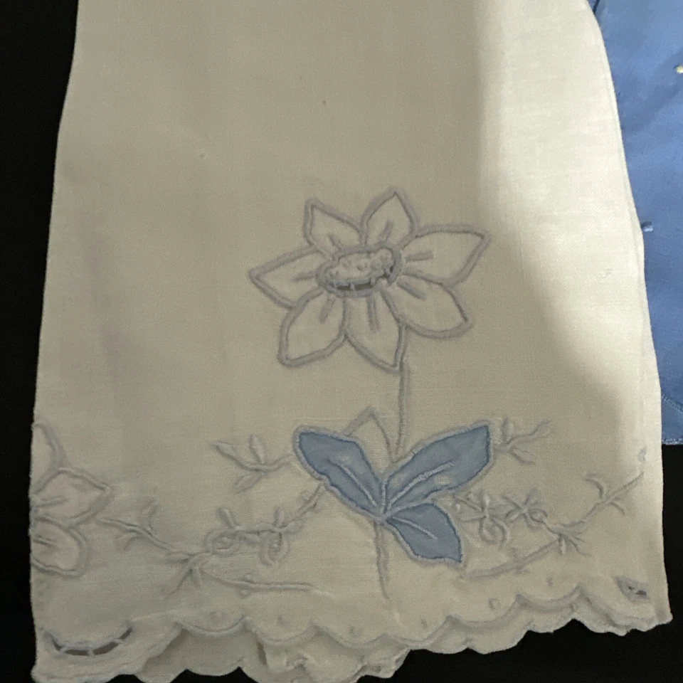 3 Cuenta Tus Bendiciones y FlorLino TOALLA DE MANO Bordado Pom Pom Bordado Flores Foto 4 de 4