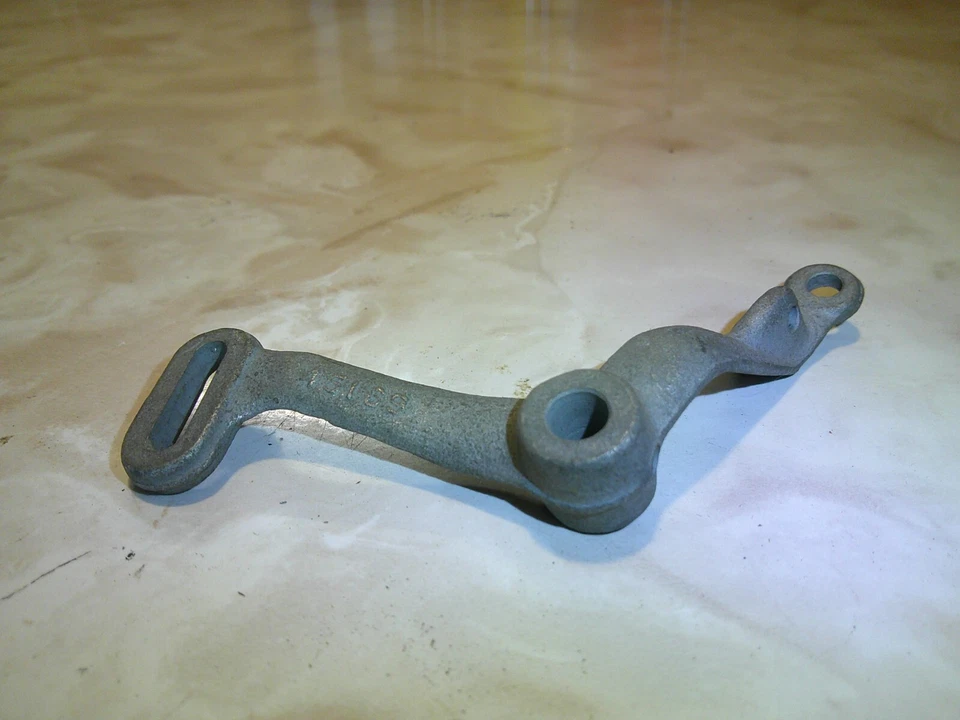 Manivela Bellcrank 1935 1936 1937 Hudson & Terraplane 45169 colector de control del acelerador nuevo de stock Foto 2 de 4