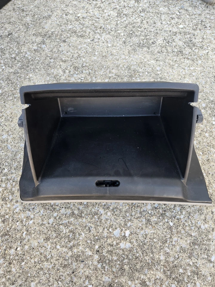 Honda Civic 2013-2015 sedán pasajero delantero derecho tablero almacenamiento guantera OEM Foto 2 de 4