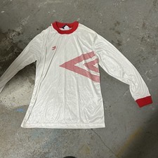 Vintage Umbro Long Sleeve Soccer Jersey Men Medium Red White Made in USA