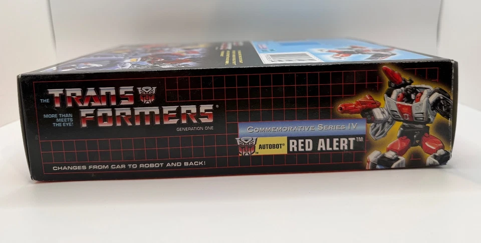 Transformers G1 - Commemorative Series IV - RED ALERT - NEW!! - Image 3 of 4