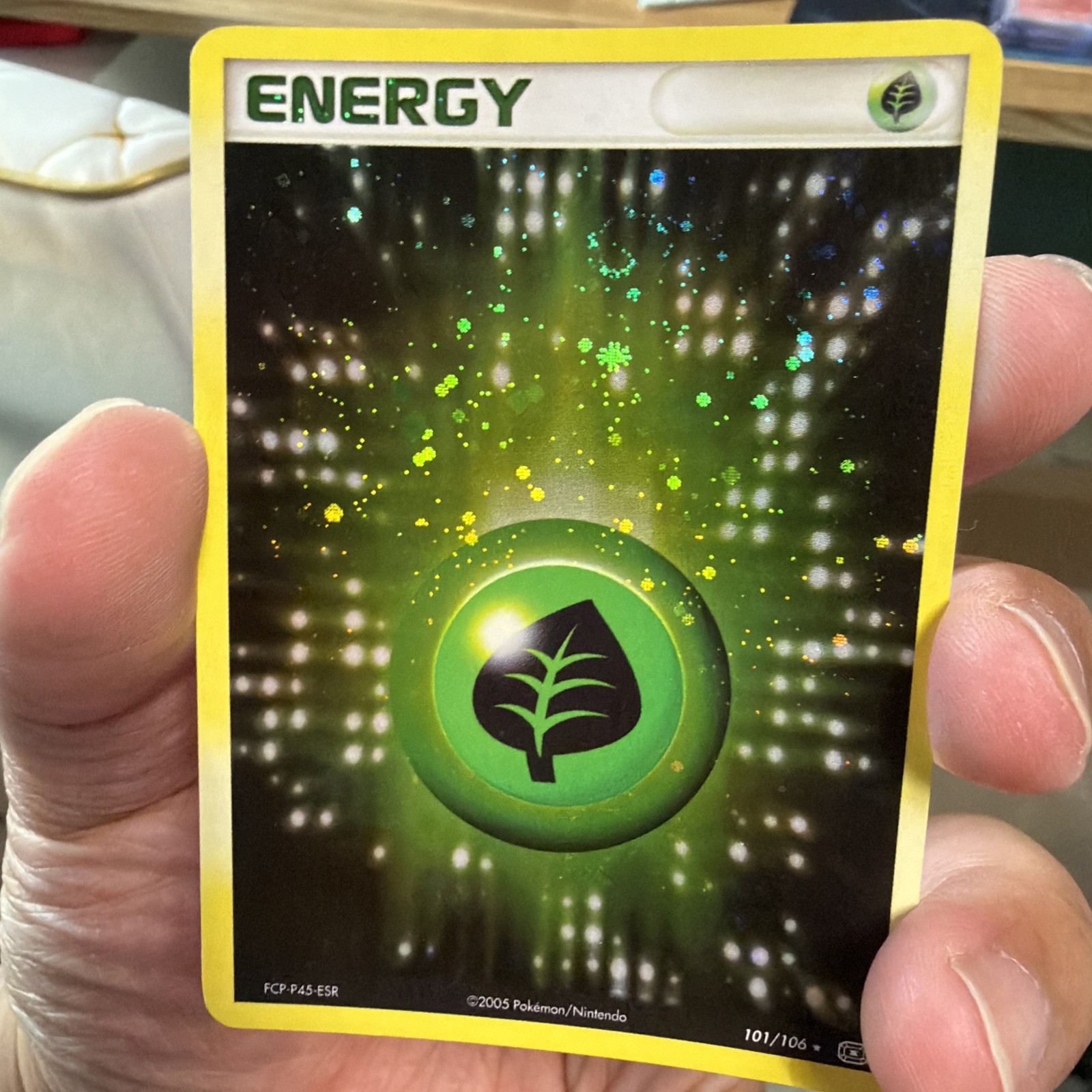 Pokemon TCG Grass Energy EX Emerald Holo rare 101/106 2005 DOUBLE SWIRL NM