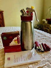 isi Gourmet Whip/Thermo Whip w/accessories