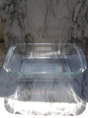 PYREX glass loaf pan
