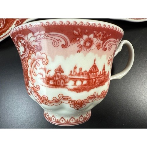 8 pc Burton & Burton Red Toile Snack Set Tray & Cup Lion Mark - Picture 6 of 8