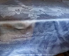 Vintage Double Damask Banquet Tablecloth with Hydrangeas  ZZ586