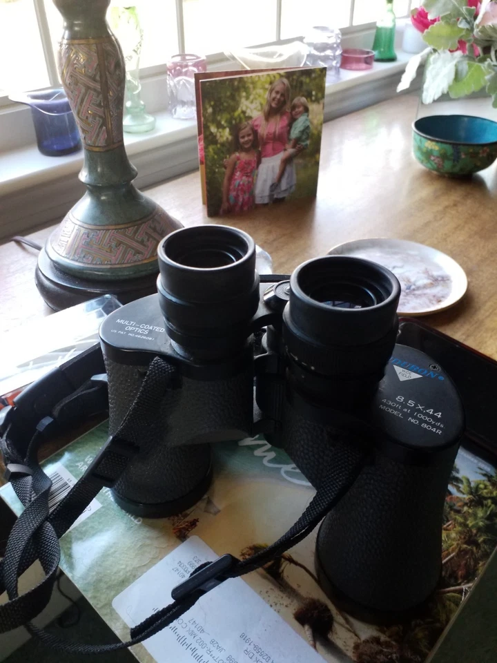 Swift Audubon 8.5x44 Binoculars  - Image 4 of 4