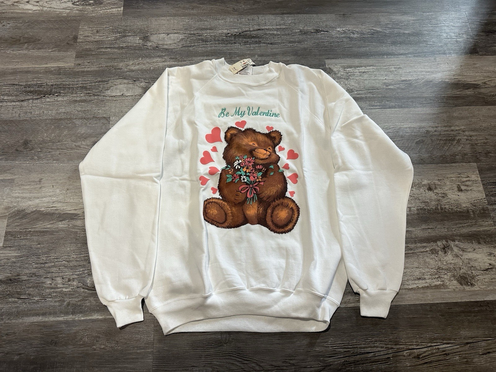 Vintage Valentine Sweatshirt Sz XL  BE MY VALENTINE Graphic Crewneck NWT Bear