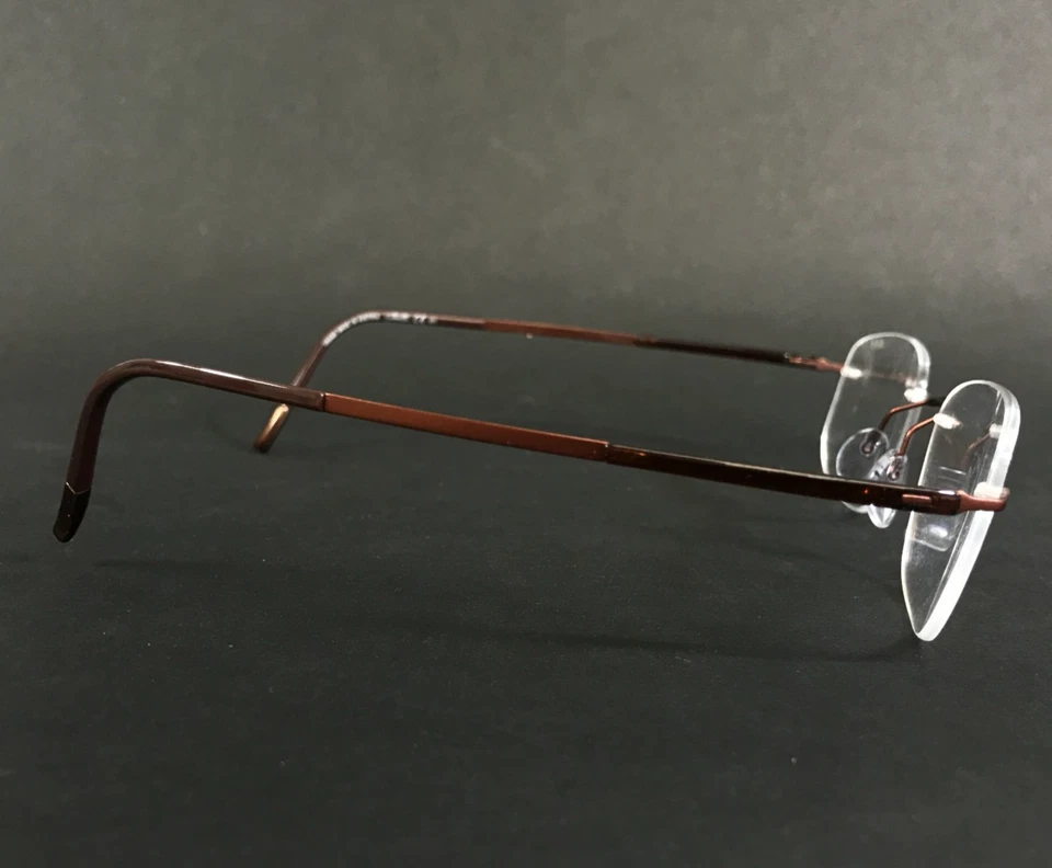 剪影眼镜框 5540 JO 6140 Titan Contour Simply Brown 51-19-135 — 第 3/4 张图片